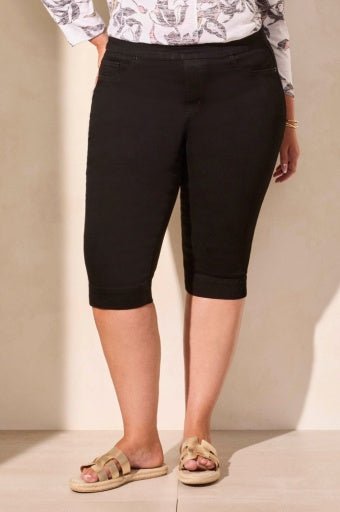 Tribal Women's Pull On Capris Plus - Black