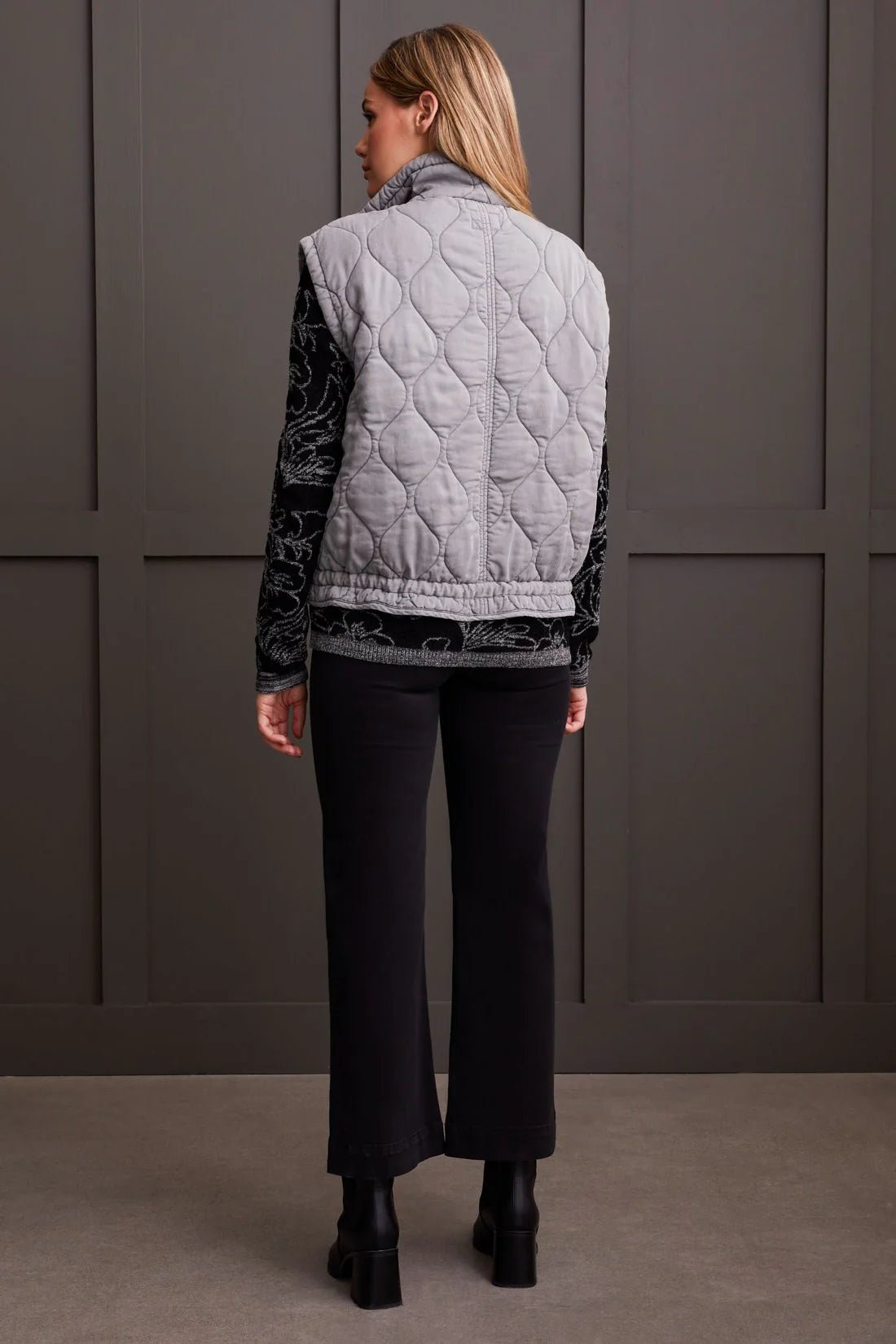 Tribal Women's Quilted Vest - A&M Clothing & Shoes - Westlock