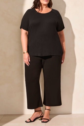 Tribal Women's SS Crew Neck Top Plus - Black