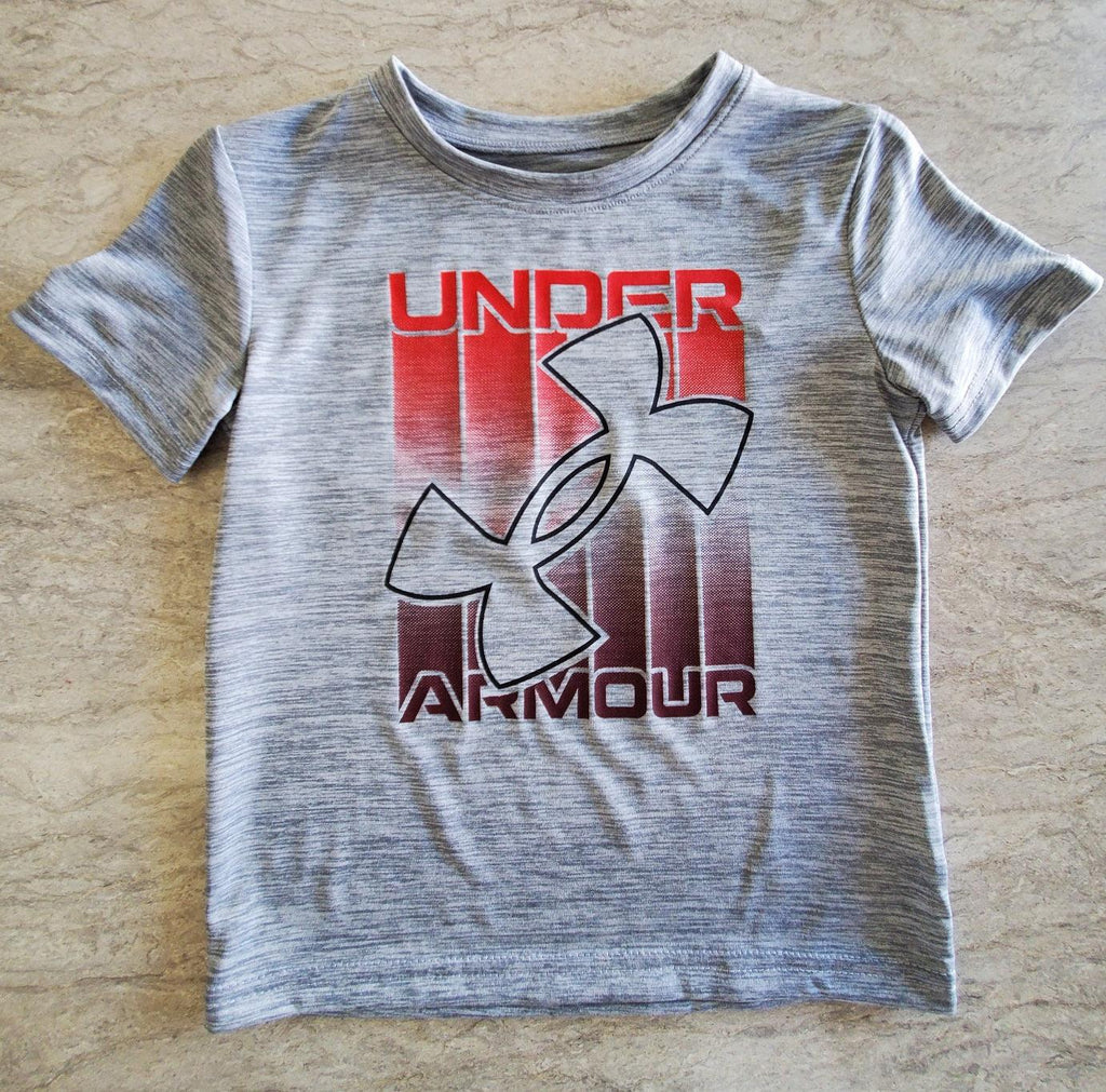 Under Armour Kids Boys Fade In SS Tee - Under Armour - A&M Clothing & Shoes - Westlock AB
