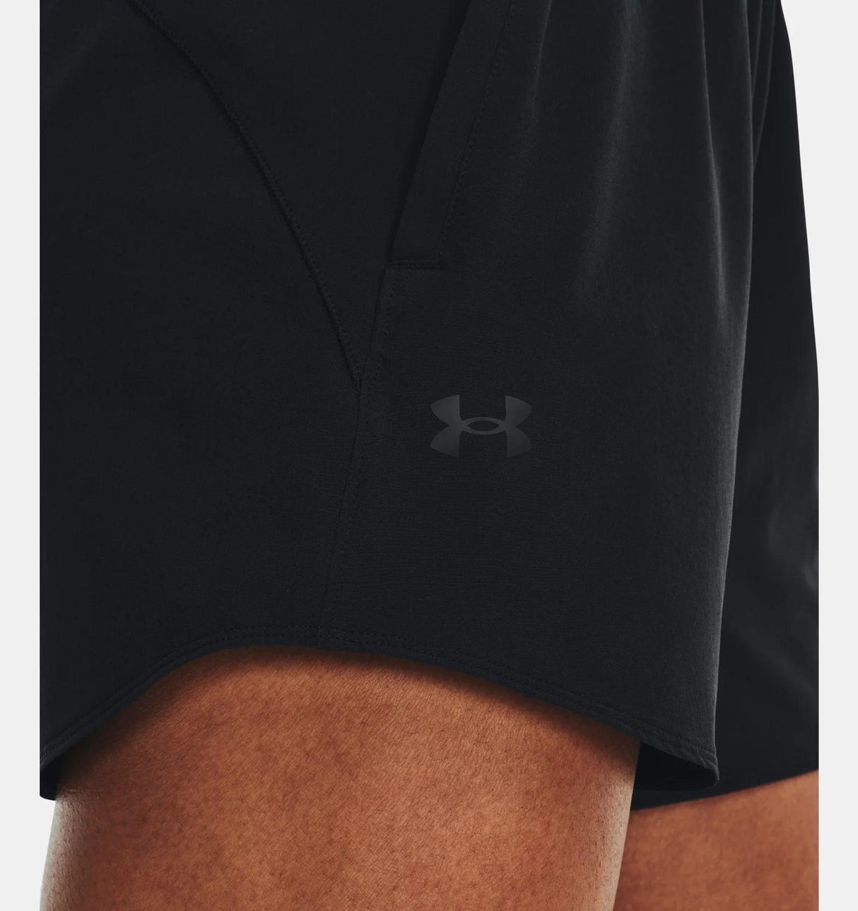 Under Armour Women's Flex Woven Shorts - A&M Clothing & Shoes - Westlock