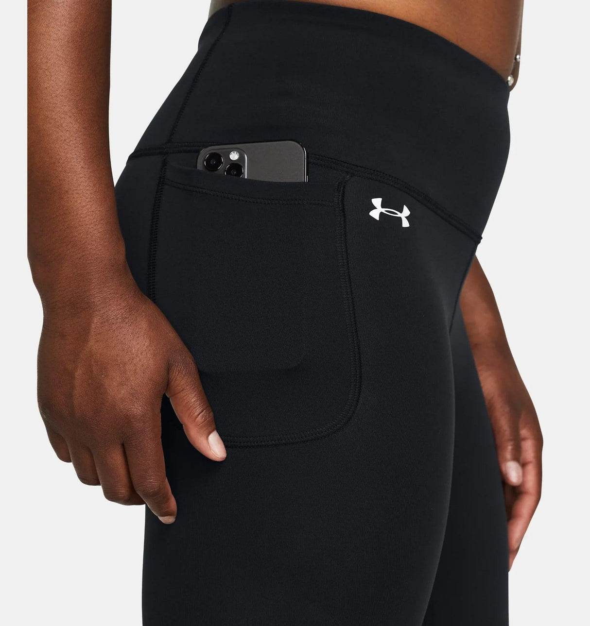 Under Armour Women's Motion Capris - A&M Clothing & Shoes - Westlock