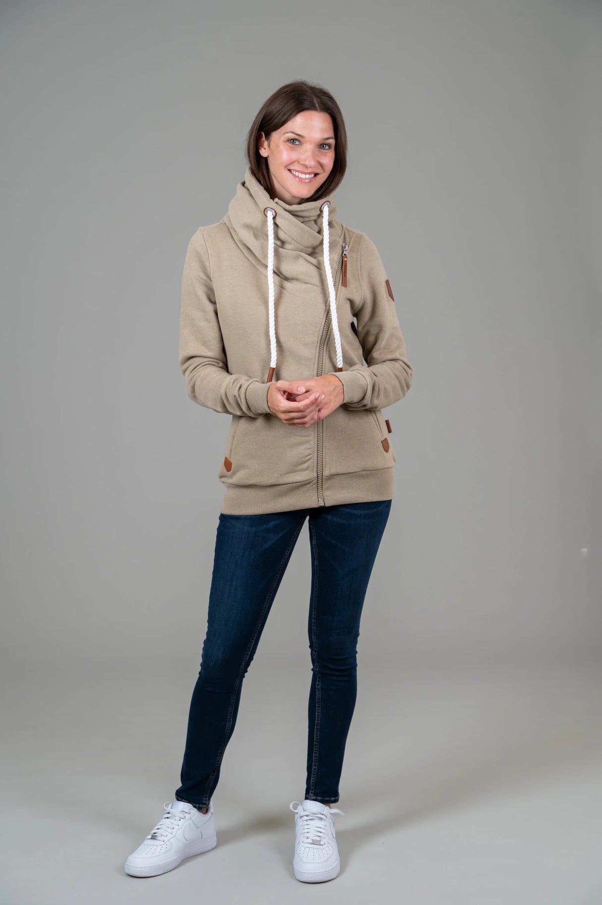 Wanakome Women's Hestia Zip Cowl Neck Sweater - A&M Clothing & Shoes