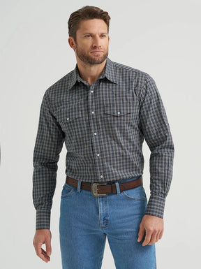 Wrangler Men's Wrinkle Resist Long Sleeve Shirt - Black Multi
