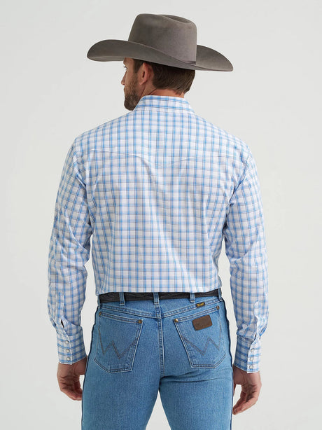 Wrangler Men's Wrinkle Resist Long Sleeve Shirt - White/Blue