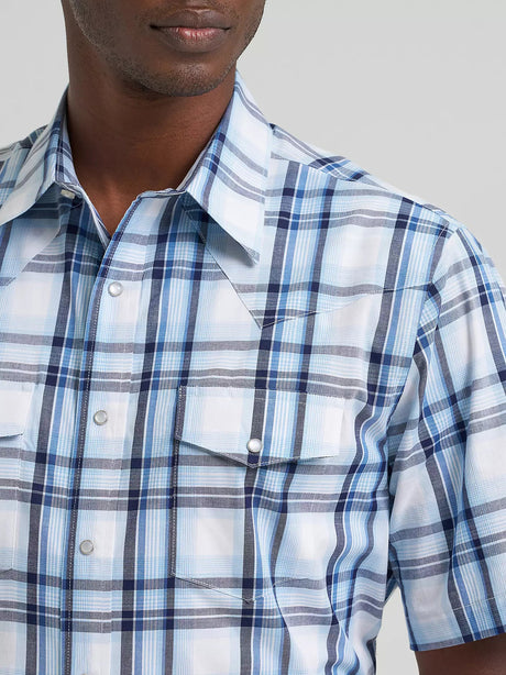 Wrangler Men's Wrinkle Resist Short Sleeve Snap Shirt - Blue